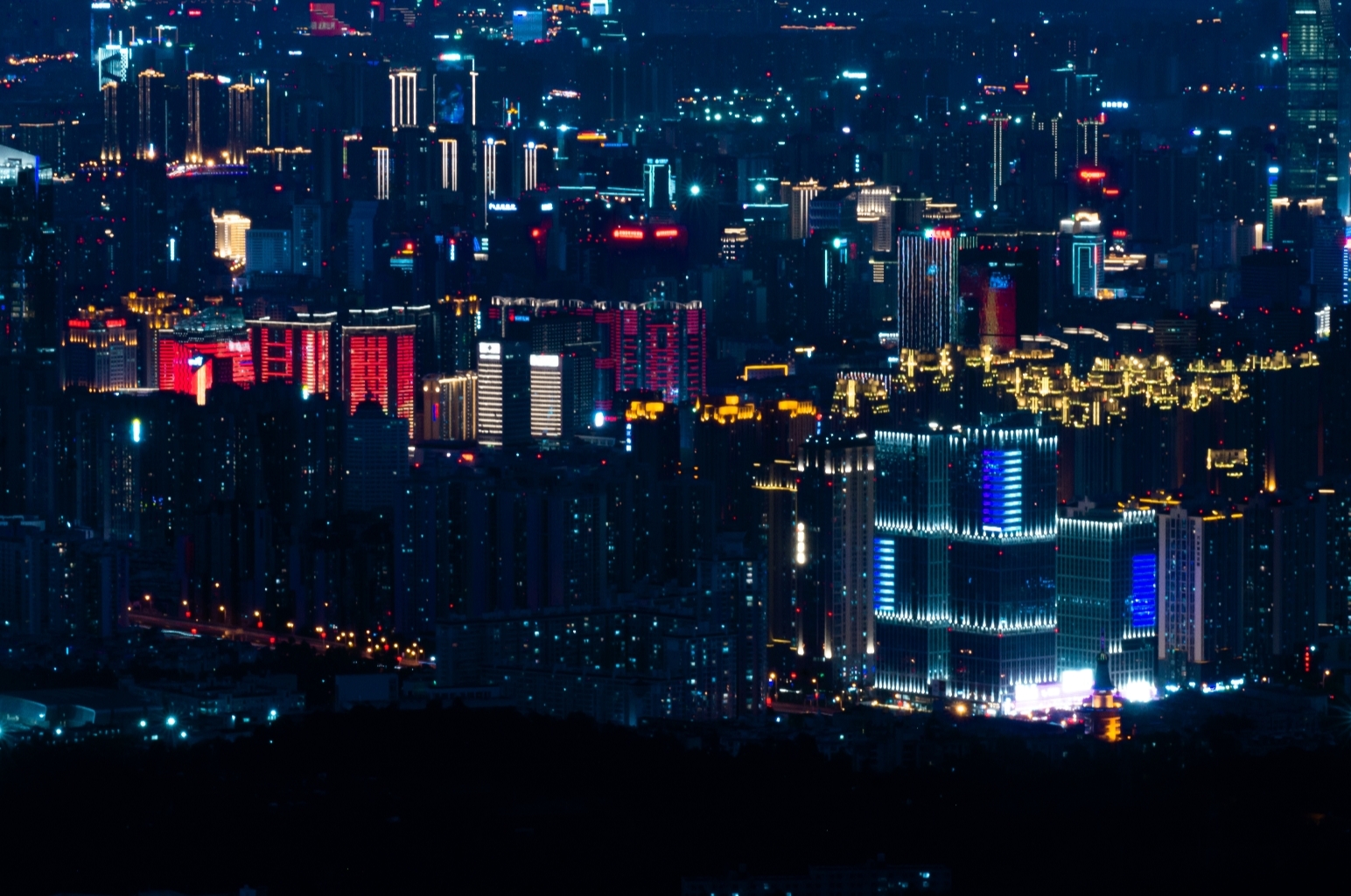 長蟲山夜景最新，探索城市中的自然魅力與夜色之美，長蟲山夜景探索，自然魅力與夜色之美的交融