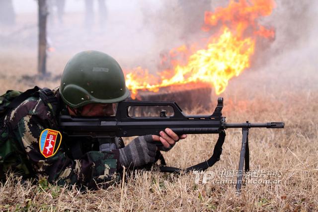 軍事觀察員葉知秋，深度解析軍事態(tài)勢與戰(zhàn)略洞察，軍事觀察員葉知秋深度解析軍事態(tài)勢與戰(zhàn)略洞察揭秘戰(zhàn)爭真相