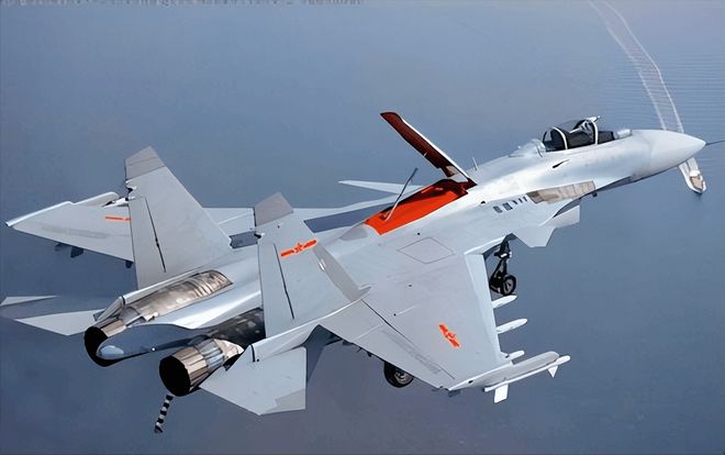 殲-15彈射版，中國海軍航空兵的新銳力量，殲-15彈射版，中國海軍航空兵的新銳力量展示